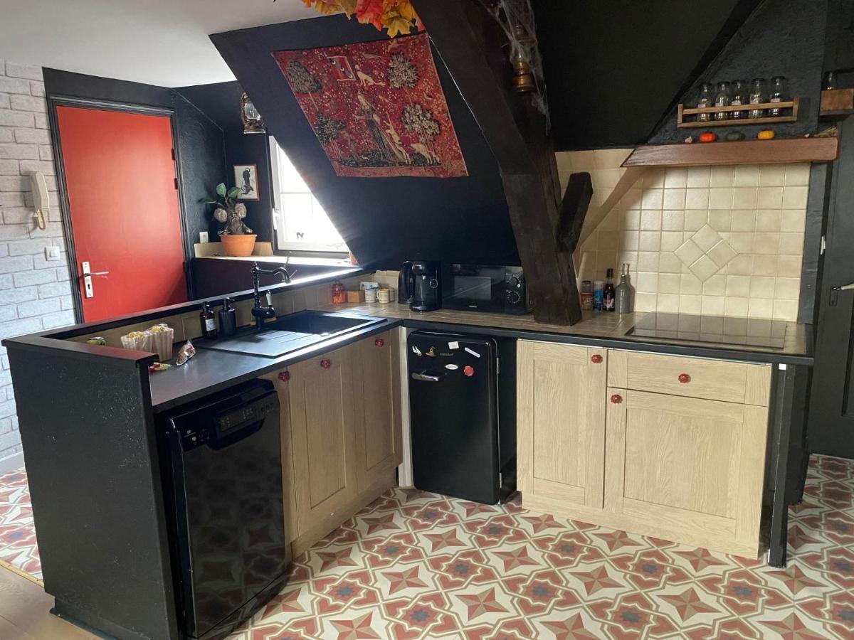 Le Gite Du Sorcier 89 Avallon Exteriör bild